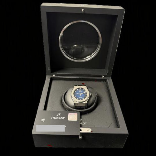 Hublot Classic Fusion - Montre 42 mm en titane 58 Facettes MT47277