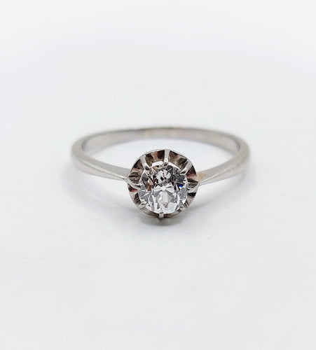 58.5 Bague solitaire Art déco en platine et diamant taille ancienne 58 Facettes A07537