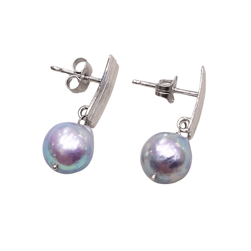 Boucles d'oreilles en or blanc 18k et perles Keshi 58 Facettes TA251