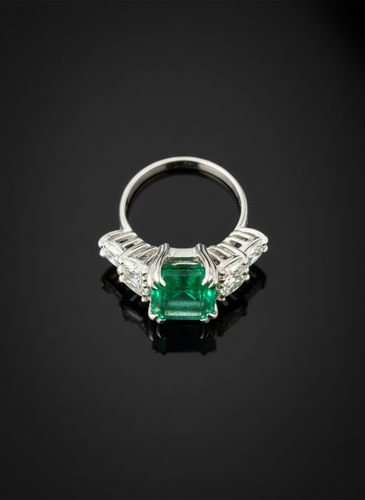 Bague 56 Bague - Émeraude et 10 diamants taille marquise 58 Facettes