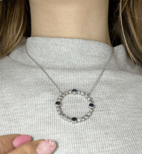 Pendentif Pendentif diamants et saphirs, années 40 58 Facettes