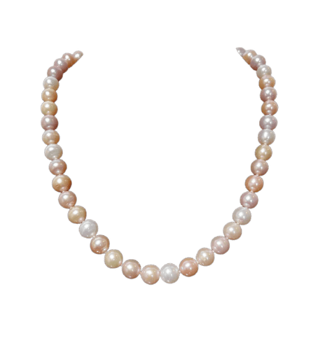 Collier 48 perles de culture, fermoir en or 18k