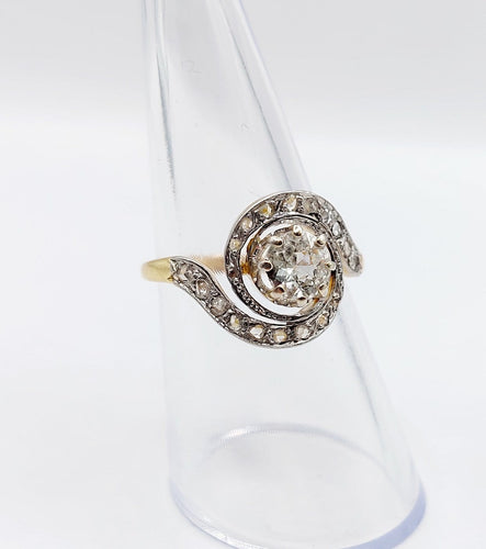 54.5 Bague tourbillon en or 18k, platine et diamants 58 Facettes A07547