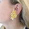 Boucles d'oreilles Boucles d'oreilles Fleurs en or jaune et diamants 58 Facettes 35774