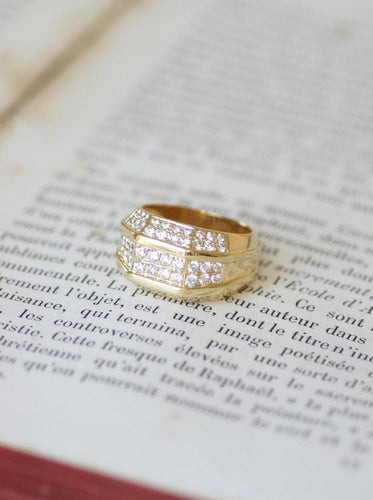 53 Bague jonc en or jaune et diamants 58 Facettes