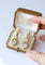 Boucles d'oreilles anciennes en or jaune et pierres de lune 58 Facettes