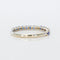 54 Bague en or blanc avec saphirs naturels et diamant 58 Facettes R009