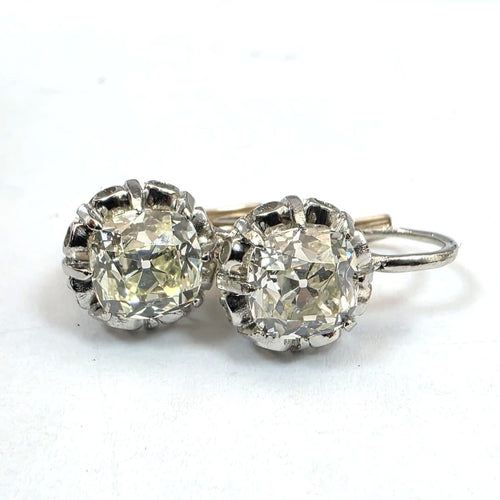 Boucles d'oreilles en or 18 kt et diamants taille ancienne 58 Facettes 450/26 A