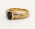 59 Bague jonc en or jaune, saphir et diamants 58 Facettes 244
