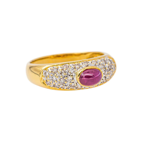 55.5 Bague en or jaune, rubis et diamants 58 Facettes 5713875CN
