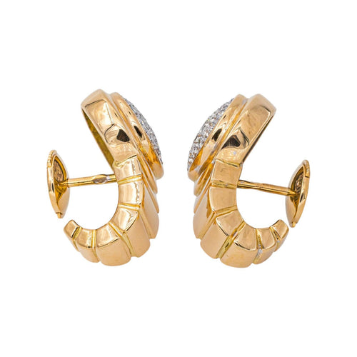 Boucles d'oreilles en or jaune et blanc avec diamants 58 Facettes 5766043CN