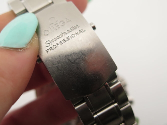 Omega Speedmaster Moonwatch Professional - Montre chronographe en acier 58 Facettes 275922