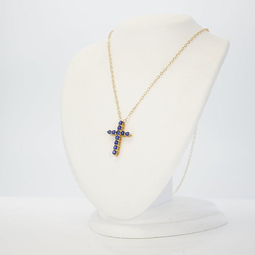 Pendentif croix en or jaune et saphirs naturels 58 Facettes P005