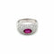 Bague pavée en or blanc 18k avec rubis et diamants