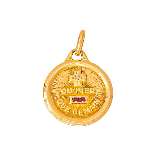 Augis Médaille d'amour - Pendentif en or jaune, rubis synthétiques et diamant 58 Facettes 5713473CN