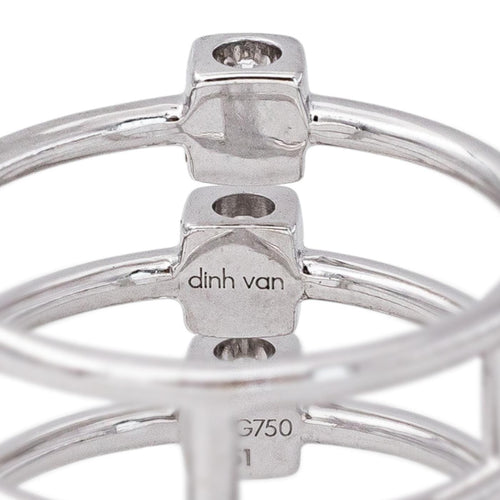 51 Dinh Van - Bague Les 3 Cubes en or blanc et diamants 58 Facettes 5755727CN