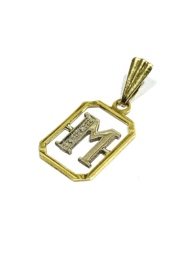 Pendentif M en or jaune, or blanc et diamants 58 Facettes 1793066