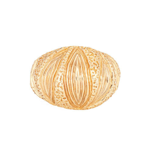 Bague 49 Bague dôme texturée vintage années 1970 en or jaune 14 carats 58 Facettes G14230