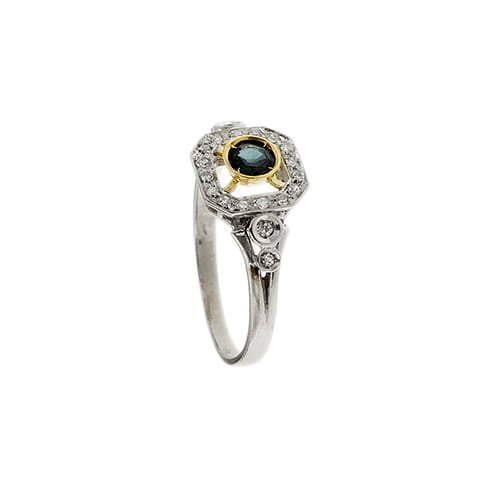 60 Bague Art déco en platine, or jaune, saphir et diamants 58 Facettes 39610