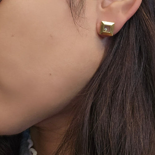 Chopard Happy Diamonds Icon - Boucles d'oreilles en or jaune et diamants 58 Facettes CA-CHOP-HAPD-ER-YGD