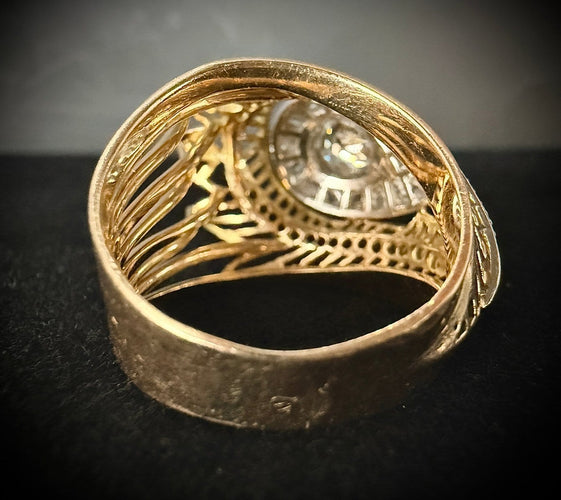 57 Bague ancienne 1950 en or jaune, platine et diamants 58 Facettes Bague 2