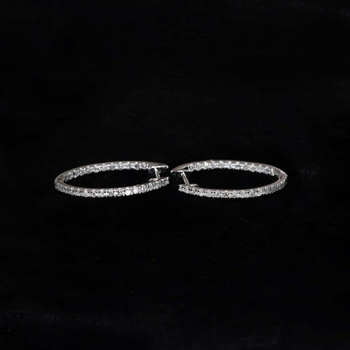 Boucles d'oreilles Embrace - Boucles d'oreilles créoles ovales en or blanc 18K et diamants 58 Facettes GER1004WG