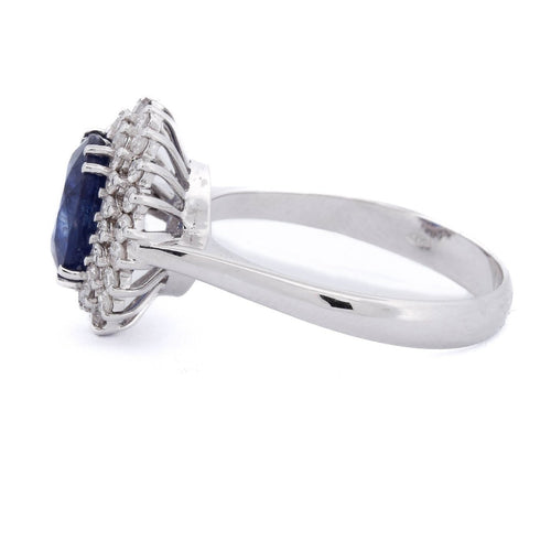 56 Bague en or blanc 18 kt avec saphir et diamants 58 Facettes AN537 (00119)