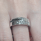 57 Bague en or blanc 18k, diamants et diamants noirs 58 Facettes S404