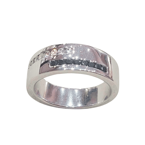 57 Bague en or blanc 18k, diamants et diamants noirs 58 Facettes S404