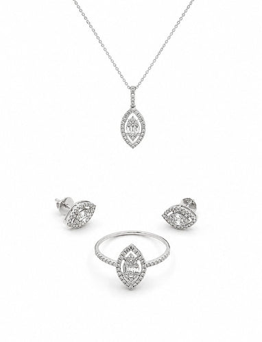 Parure - Bague, collier et boucles d'oreilles en or blanc et diamants 58 Facettes 90995-96-97-ac13127