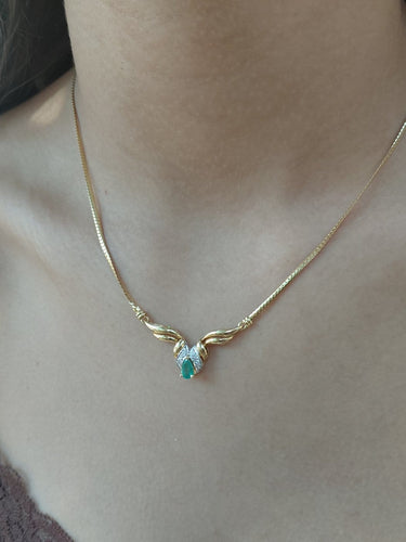 Collier en or jaune, émeraude et diamants 58 Facettes 1794603