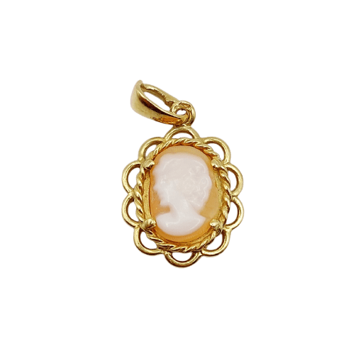 Pendentif vintage en or 18k et camée coquille 58 Facettes A07571