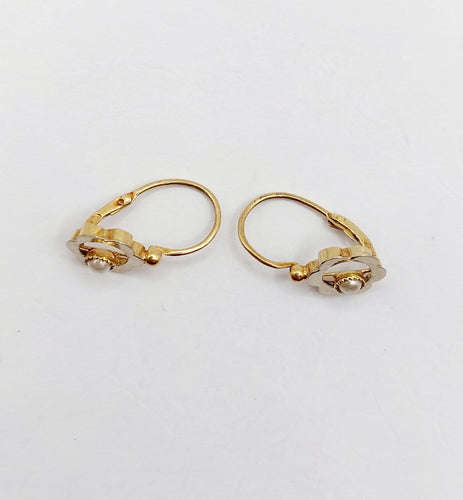 Dormeuses fleurs anciennes en or blanc et jaune 18k et perle 58 Facettes A07578