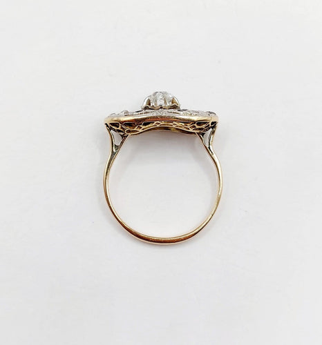 53 Bague marquise Art déco en or rose, diamants et saphirs 58 Facettes A07579