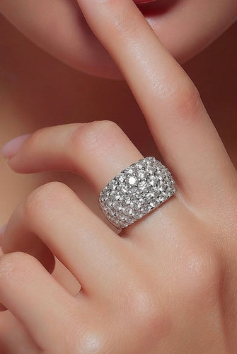 56 Bague cocktail certifiée HRD en or blanc 18 carats et diamants 58 Facettes A2089