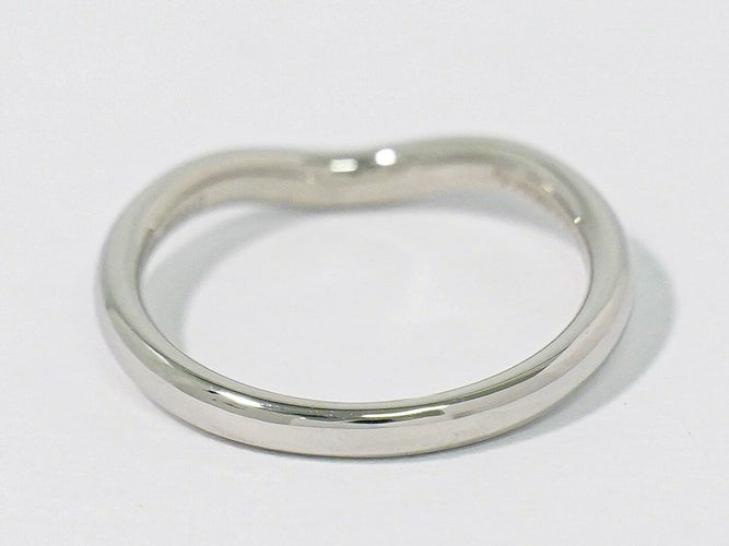 Bague 47 Tiffany & Co. Elsa Peretti - Alliance courbée en platine et diamants 58 Facettes p6tehryi1y