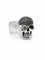 64 Bague tête de mort en or gris et diamants 58 Facettes 40