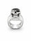64 Bague tête de mort en or gris et diamants 58 Facettes 40