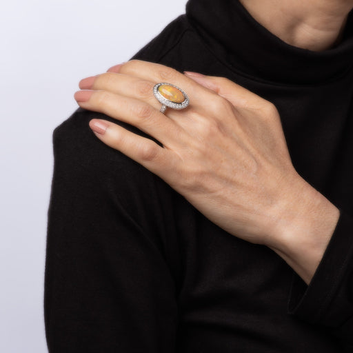 Bague Bague cocktail ovale opale de feu et diamants en or blanc 18k 58 Facettes G12677