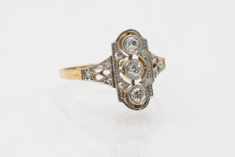 54 Art déco - Bague en or jaune, platine et diamants 58 Facettes 13443