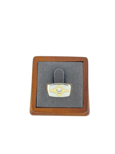 53 Chevalière - Bague en or blanc et jaune avec diamant 58 Facettes A2090