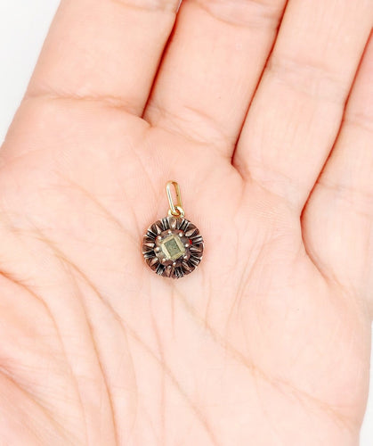 Pendentif victorien en or 18k, argent et diamant taille table 58 Facettes A07482