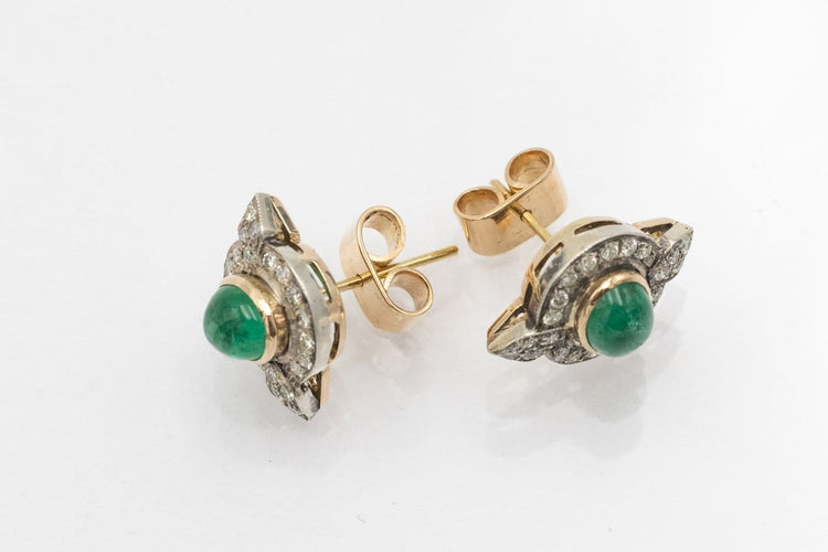 Boucles d'oreilles en or jaune avec émeraudes et diamants 58 Facettes 13448