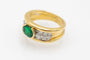 54 Bague chevalière française en or jaune, émeraude et diamants 58 Facettes KPL1