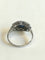 55 Bague Art déco en or blanc, saphir et diamants 58 Facettes 01181