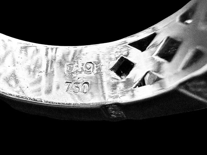 54 Poniros - Bague en or blanc avec aigues-marines et diamants 58 Facettes A1884