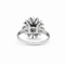 55 Bague marguerite en or blanc et diamants 58 Facettes 1.0001426/1