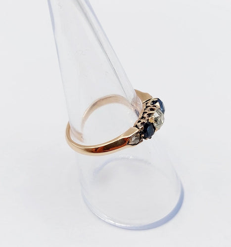 54.5 Bague antique en or rose 14K, diamant taille ancienne et saphirs 58 Facettes A07419