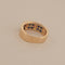 51 Bague en or jaune avec saphirs et diamants 58 Facettes 2779540
