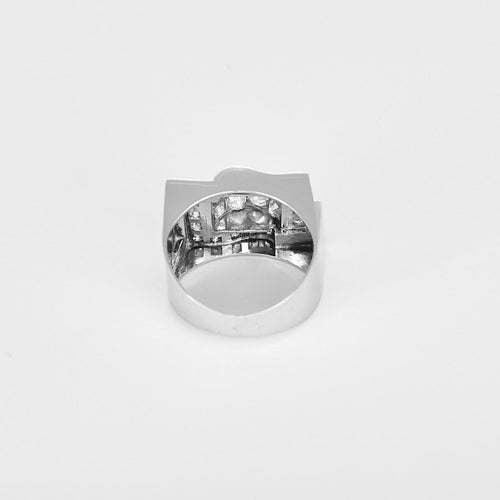 53 Tank - Bague ancienne en platine et diamants 58 Facettes BgTankptdts